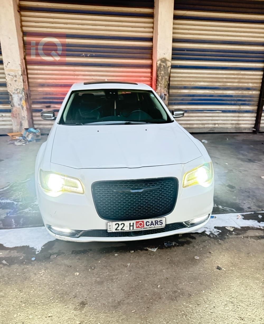 كرايسلر 300